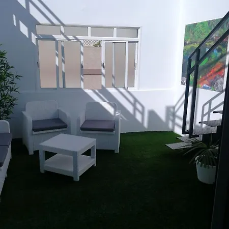 Spacious In Palmas De Gran Canaria 140 M² Parking Included Apartment Las Palmas de Gran Canaria