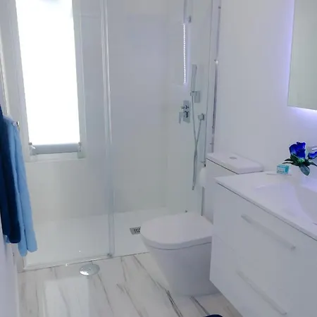 Апартаменты Modern In Palmas 140 M² With Air Conditioning Лас-Пальмас-де-Гран-Канария
